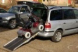 Mobility Scooter y Rampa